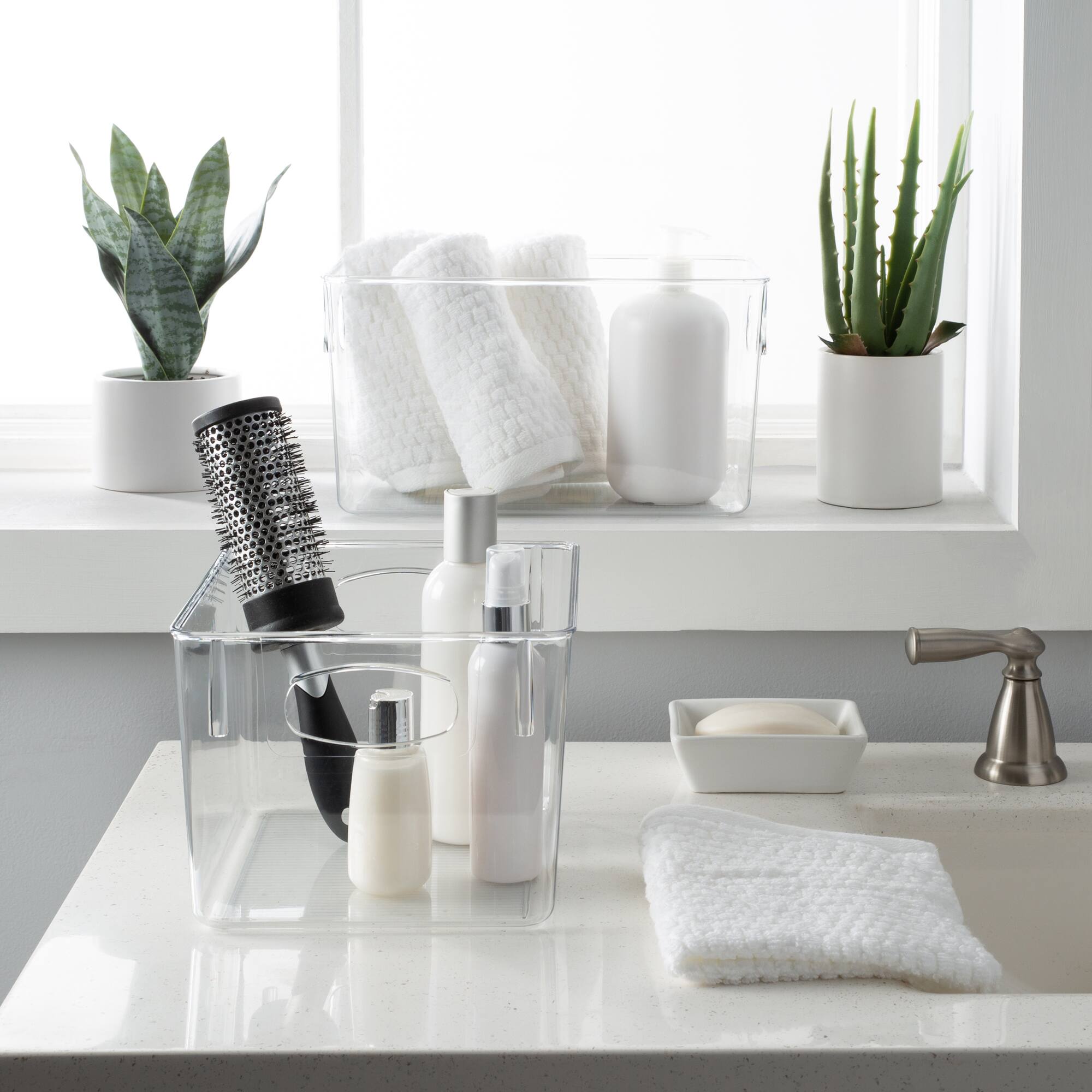 Simplify Medium Horizontal Clear Organizer